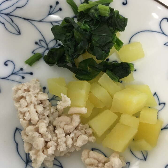 離乳食カミカミ期 じゃがいもとほうれん草の煮込み レシピ 作り方 By Mamimumai 楽天レシピ 離乳食カミカミ期 じゃがいもとほうれん草の煮込み レシピ 作り方 By Mamimumai 楽天レシピ